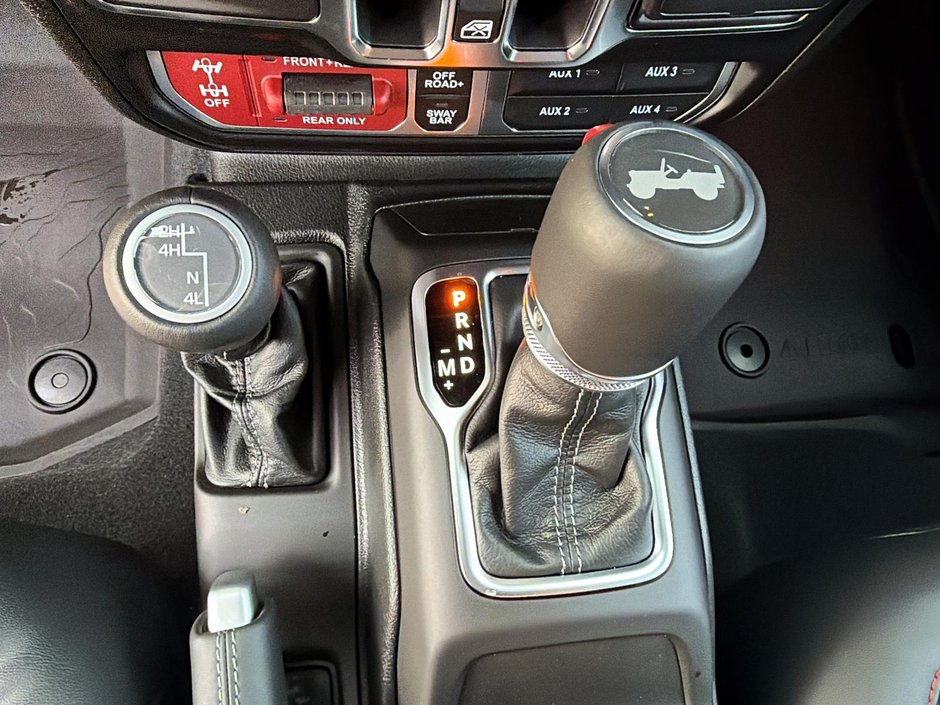 2026 Jeep Wrangler 4-Door RUBICON-14