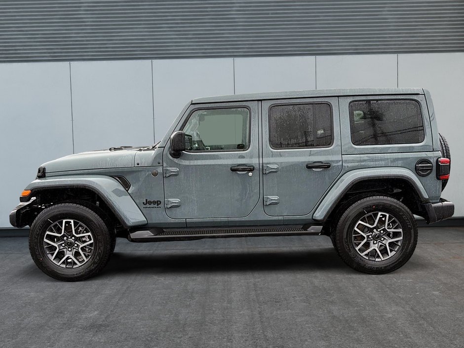 Jeep Wrangler 4-Door SAHARA 2026-4