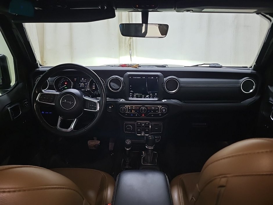 Jeep Wrangler 4xe Unlimited Sahara DEUX TOITS INCLUS 2021-2