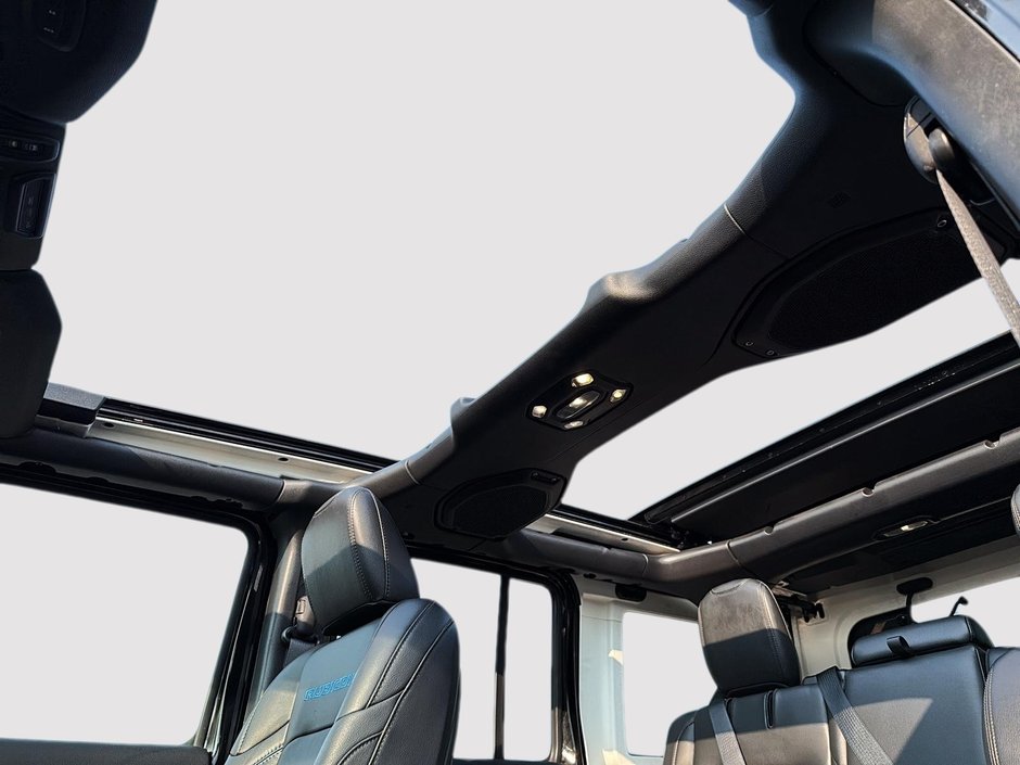 Jeep Wrangler 4xe Unlimited Rubicon 4XE SKY ONE-TOUCH ELECTRIQUE! 2022-16