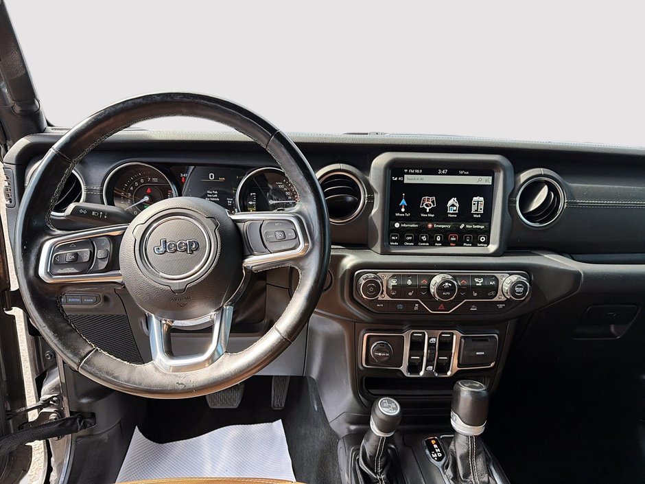 2022 Jeep Wrangler 4xe UNLIMITED SAHARA | TOIT SKY ONE TOUCH-9