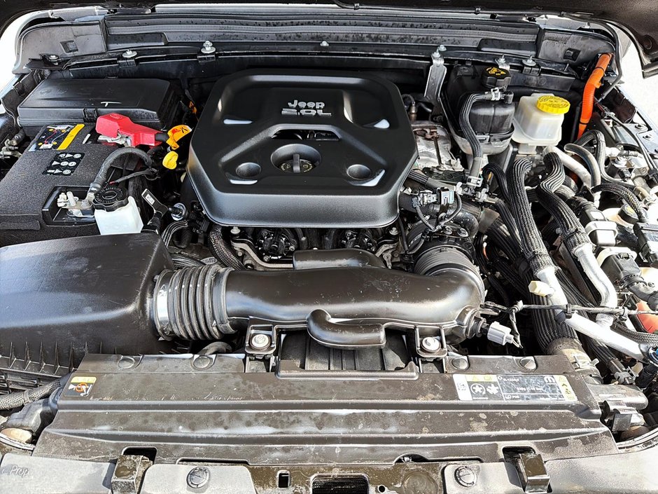 2022 Jeep Wrangler 4xe UNLIMITED SAHARA | TOIT SKY ONE TOUCH-7