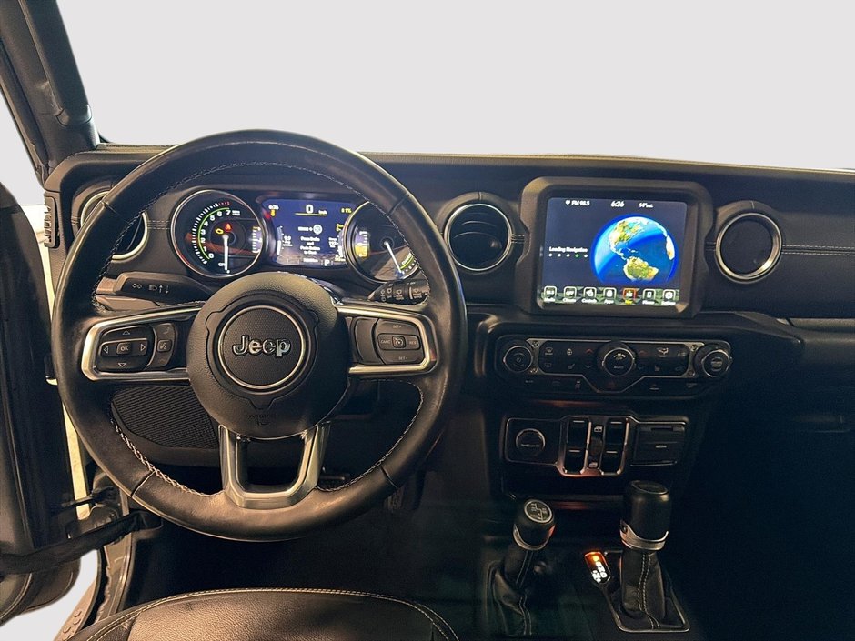 Jeep Wrangler 4xe UNLIMITED SAHARA | TOIT SKY ONE TOUCH 2022-9