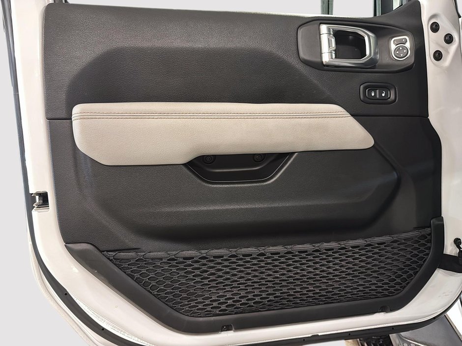 Jeep Wrangler 4xe High Altitude 4XE Branchable SKYVIEW 2023-10