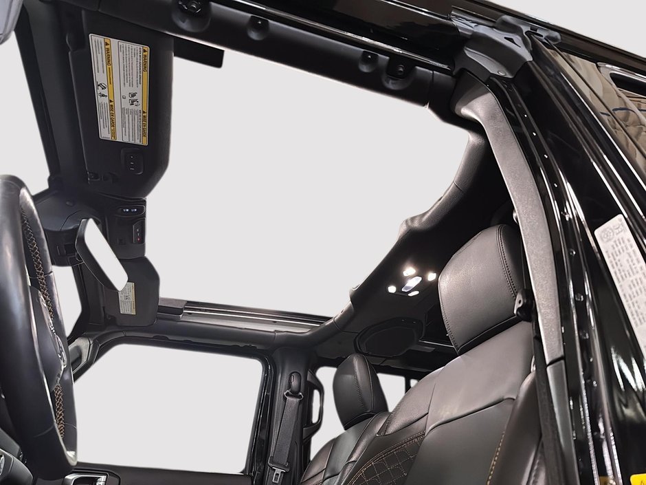 Jeep Wrangler 4xe High Altitude 4XE Branchable SKYVIEW 2023-16