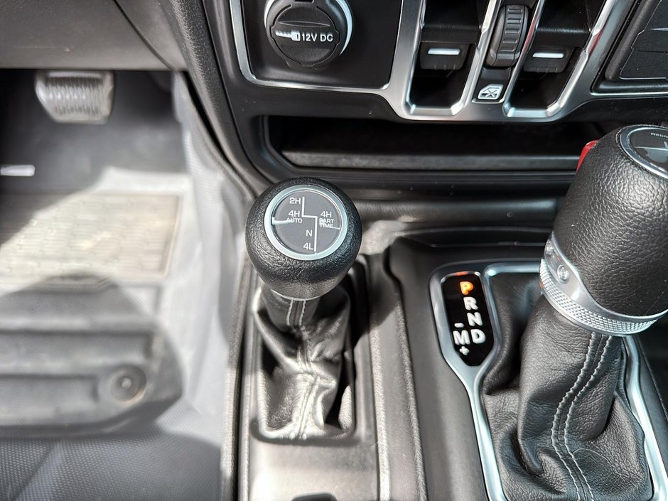 Jeep Wrangler 4xe Sport S 2024-15