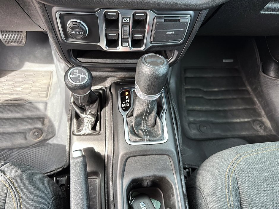Jeep Wrangler 4xe Sport S 2024-14