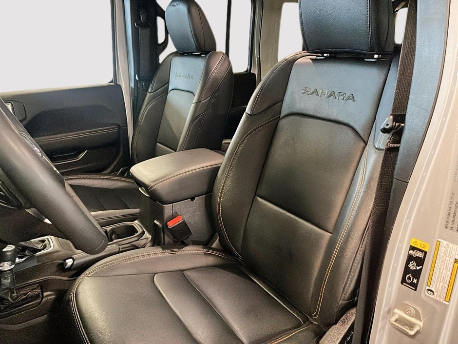 Jeep Wrangler 4xe SAHARA 4XE // NAVIGATION // CUIR 2024-8