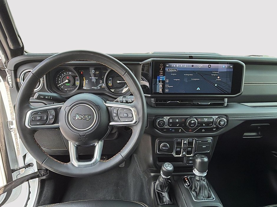 Jeep Wrangler 4xe Sahara 2024-9