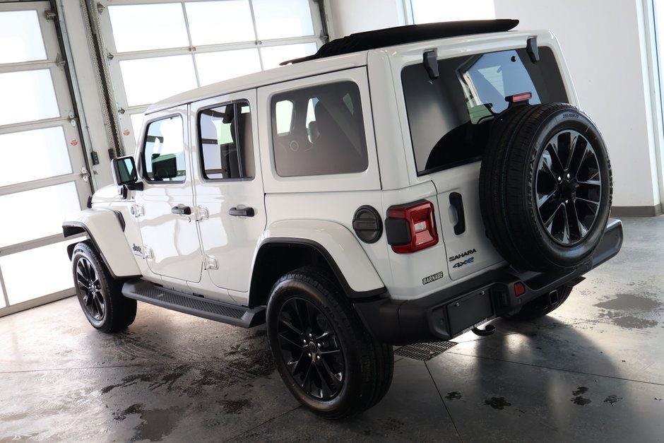Jeep Wrangler 4xe SAHARA 2025-4