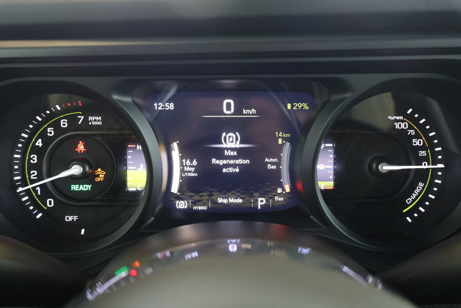 Jeep Wrangler 4xe SAHARA 2025-11