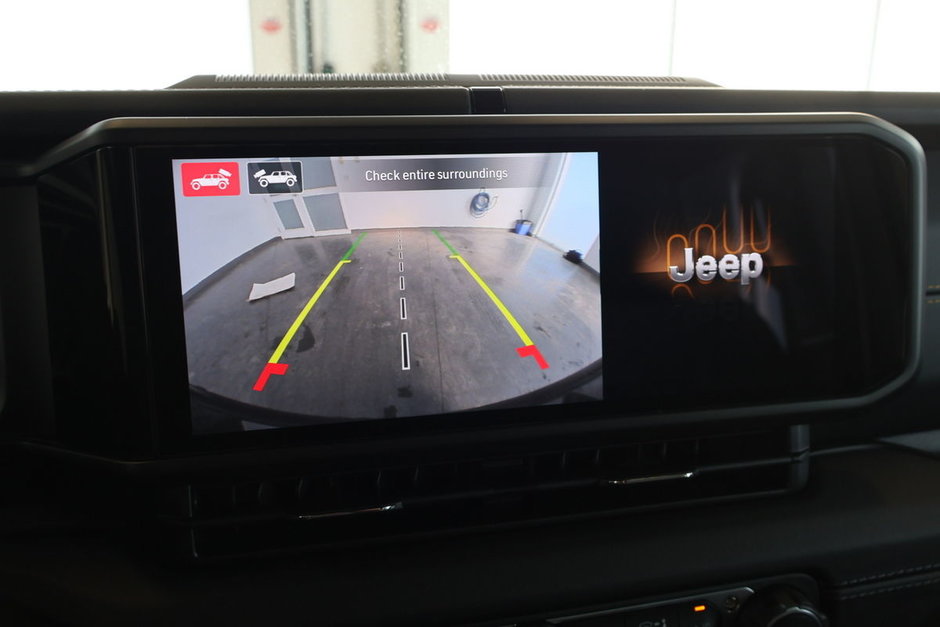 Jeep Wrangler 4xe SAHARA 2025-16