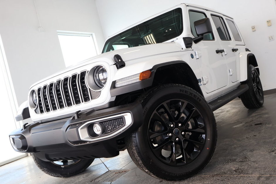 Jeep Wrangler 4xe SAHARA 2025-1