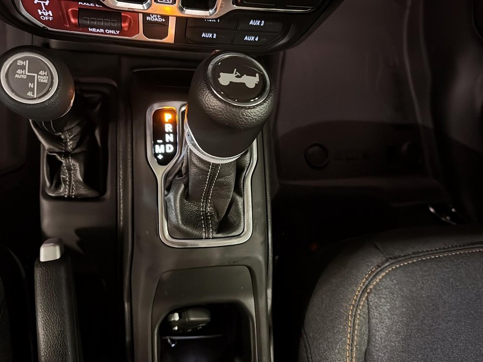 Jeep Wrangler 4XE WILLYS 2025-14