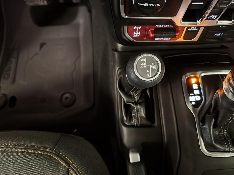 Jeep Wrangler 4XE WILLYS 2025-15