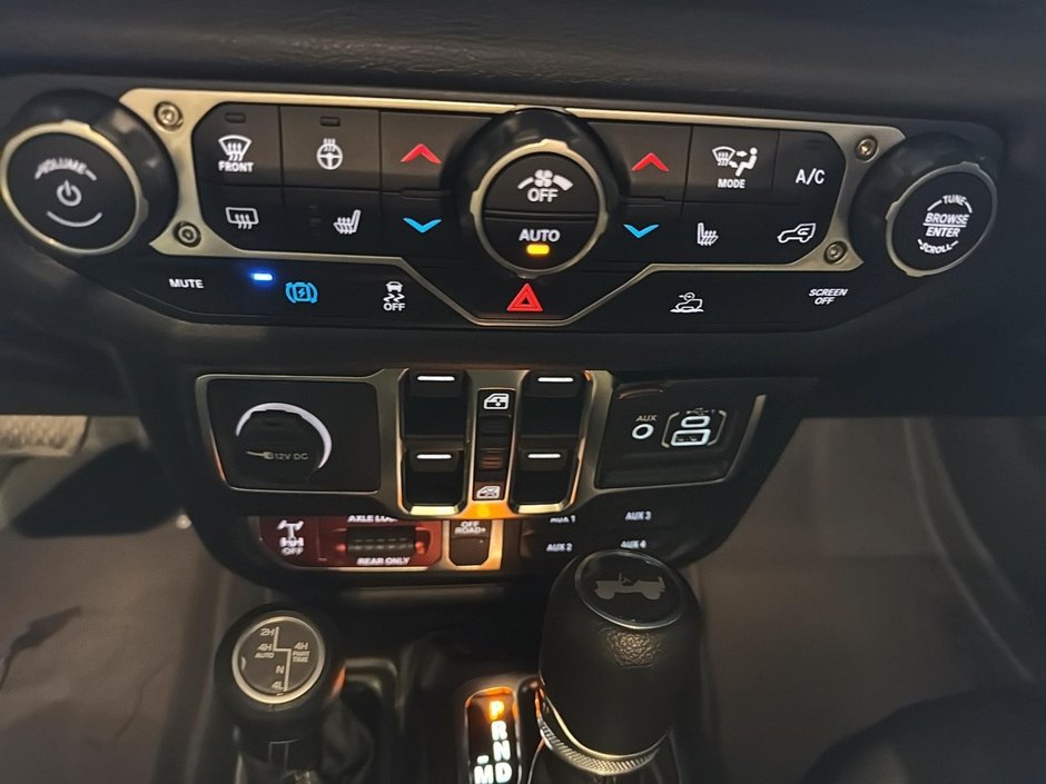 Jeep Wrangler 4XE WILLYS 2025-12