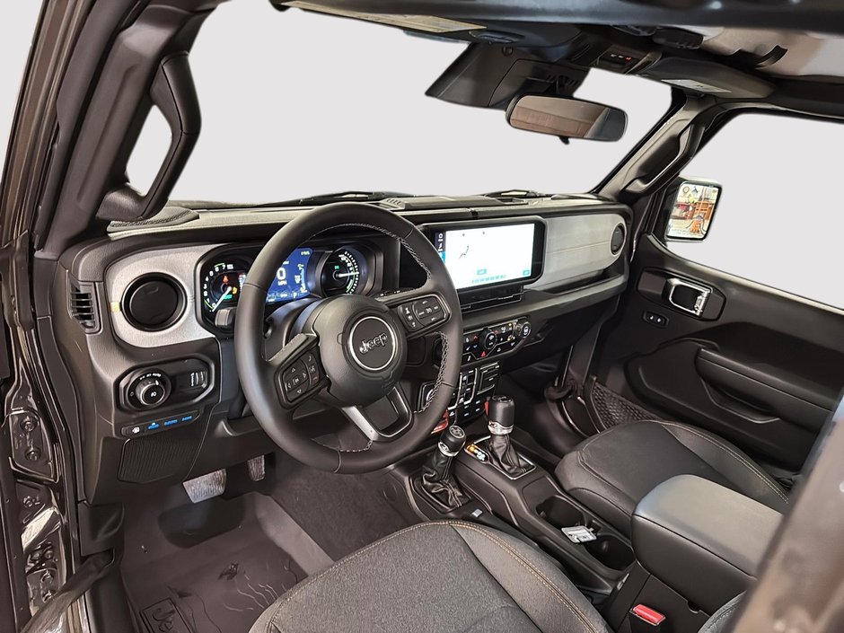 Jeep Wrangler 4XE WILLYS 2025-8