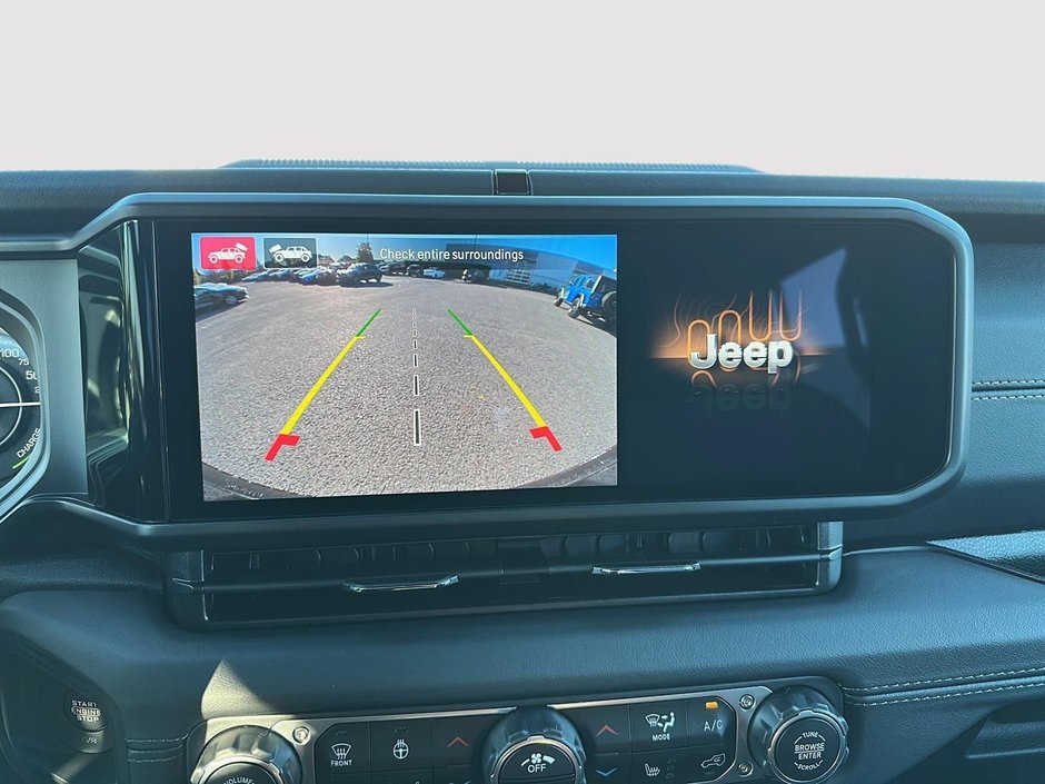 2025 Jeep Wrangler 4XE SAHARA-14