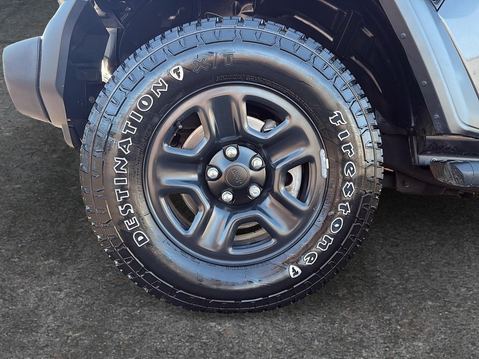 Jeep Wrangler Sport 2020-6