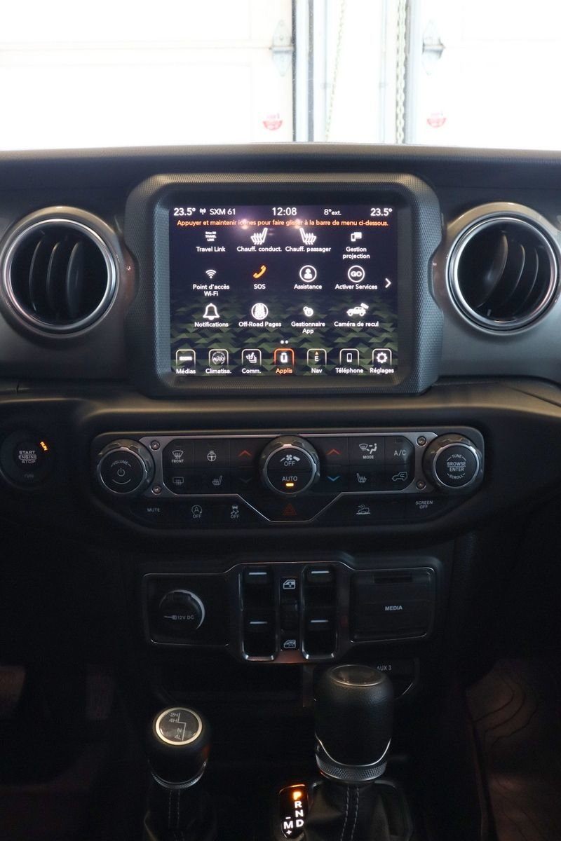 Jeep Wrangler Unlimited Sahara 3.0L DIESEL Sky-View 2021-13