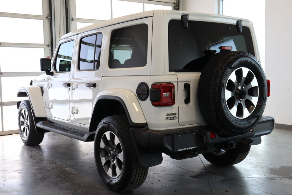 2021 Jeep Wrangler Unlimited Sahara 3.0L DIESEL Sky-View-4