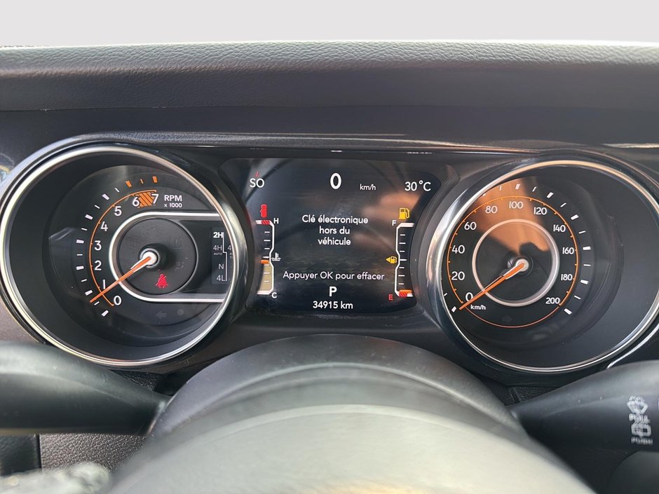 Jeep Wrangler Unlimited Sport Altitude | Look noir, 4×4 2023-12