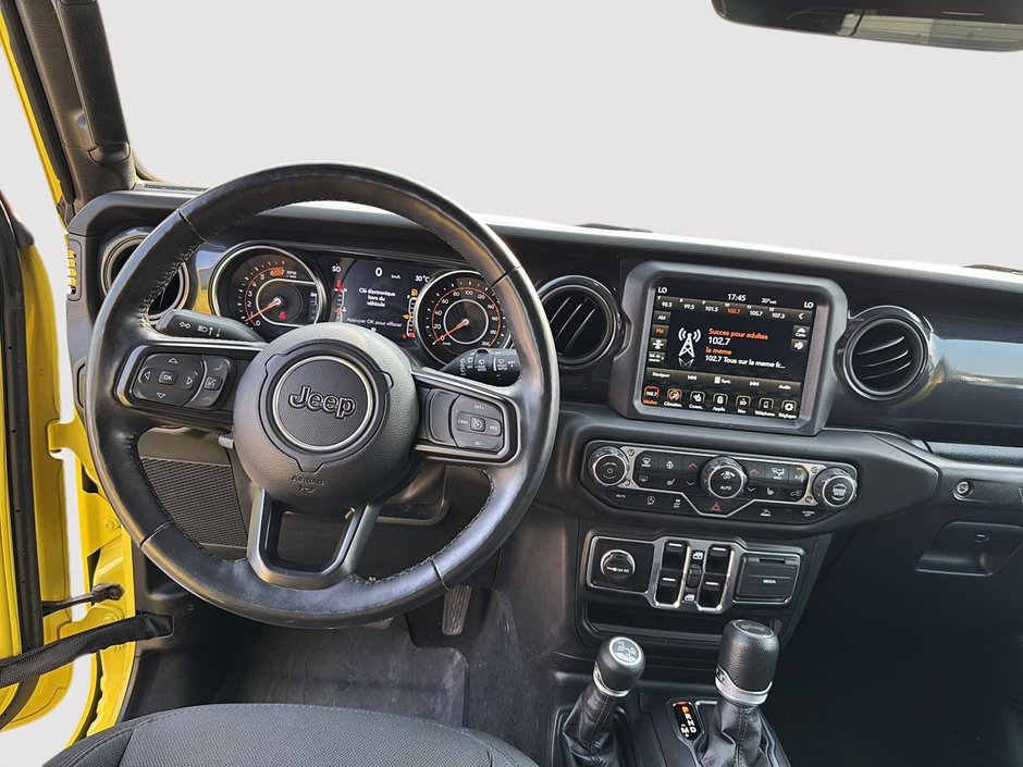 Jeep Wrangler Unlimited Sport Altitude | Look noir, 4×4 2023-9