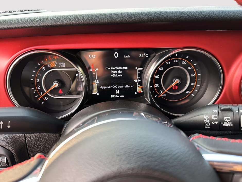 Jeep Wrangler Rubicon V6 4X4 SKY ONE-TOUCH ELECTRIQUE 2023-10
