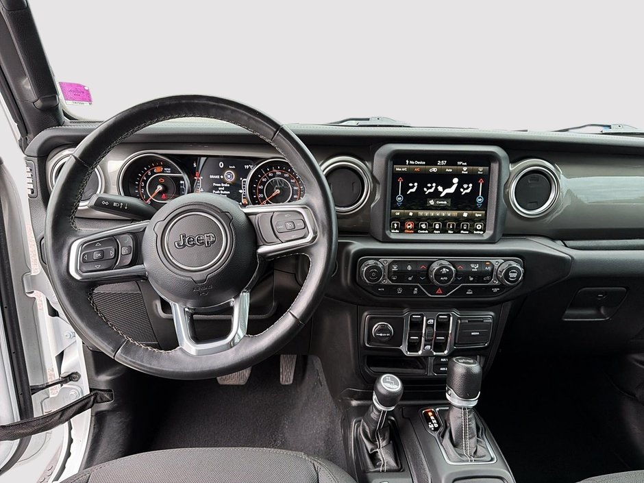2023 Jeep Wrangler Sahara-9