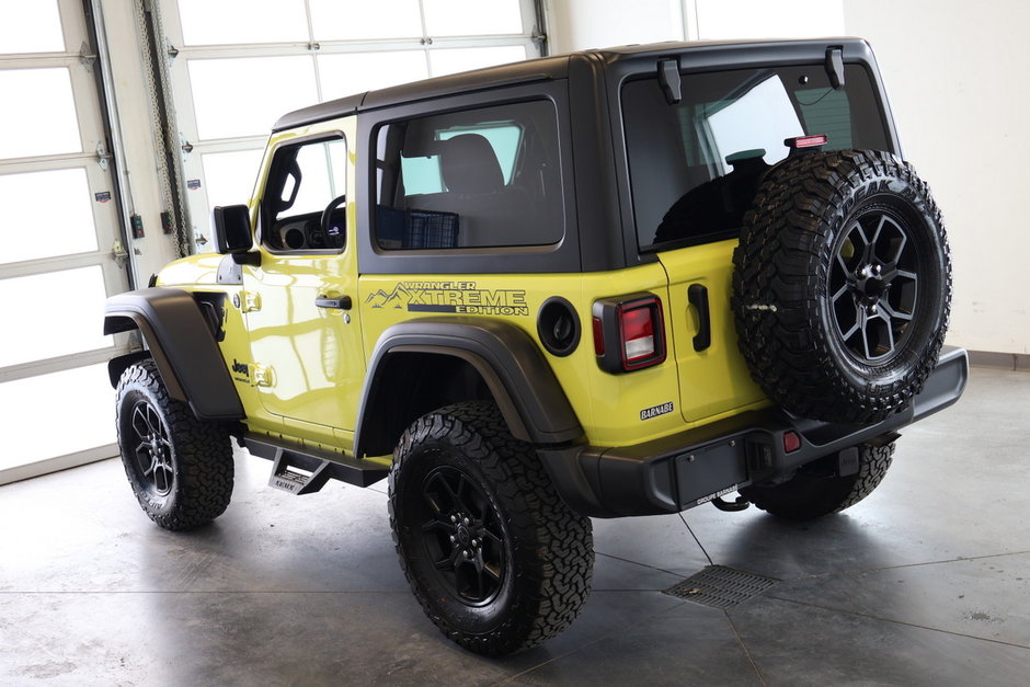 Jeep Wrangler WILLYS 4X4 TOIT-RIGIDE 2024-4