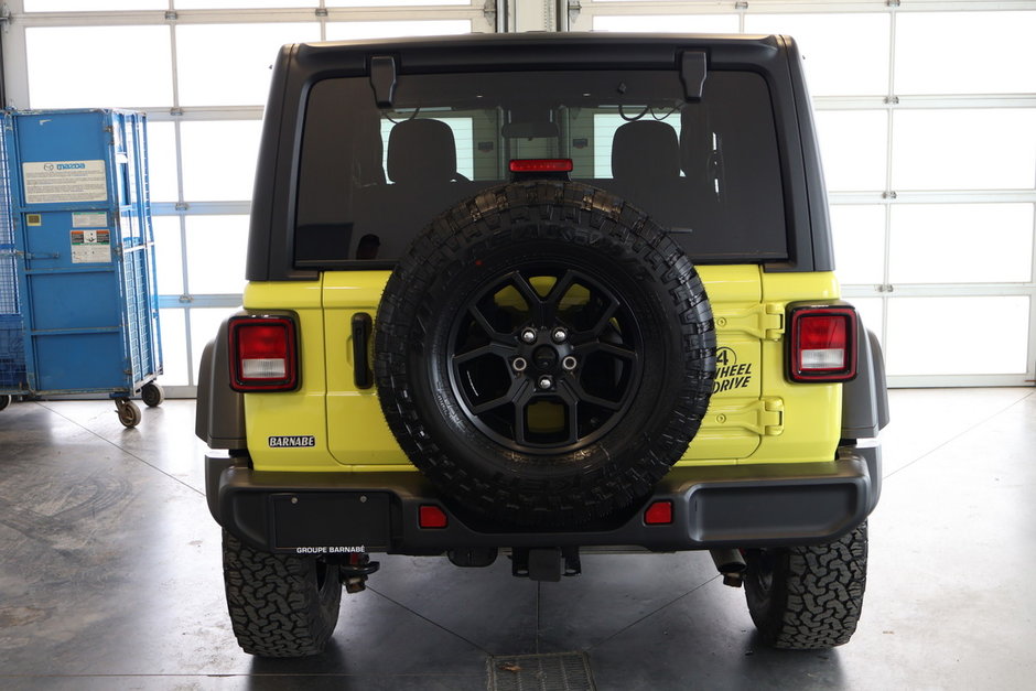 Jeep Wrangler WILLYS 4X4 TOIT-RIGIDE 2024-5