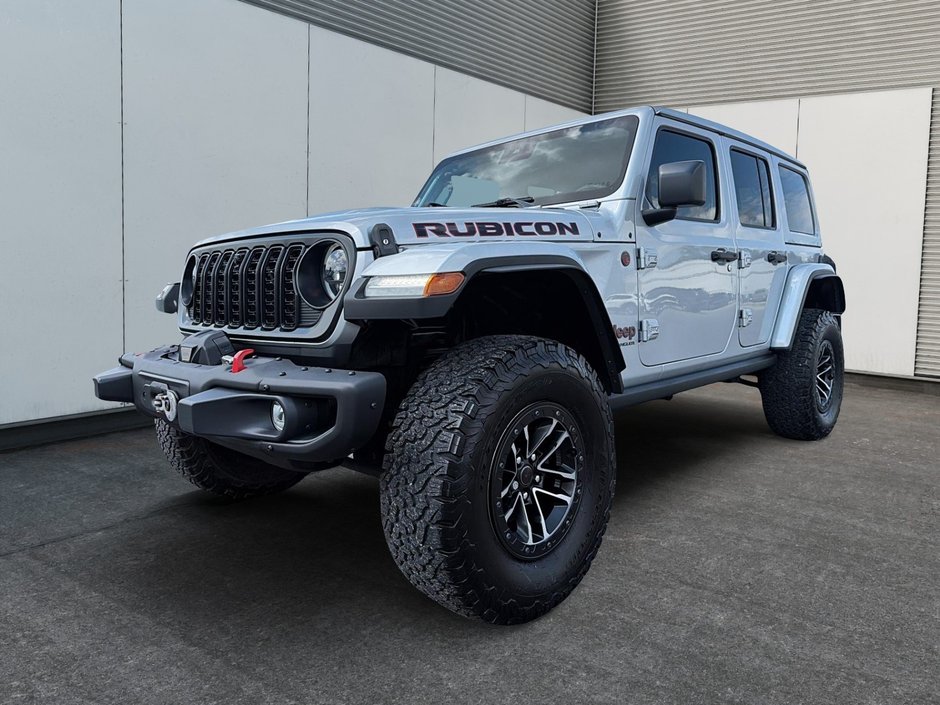 Jeep Wrangler Rubicon X V6 Extreme Recon Sky-View 2024 à St-Jean-Sur-Richelieu, Québec
