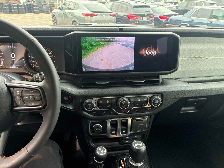 Jeep Wrangler Sport S 2024-4