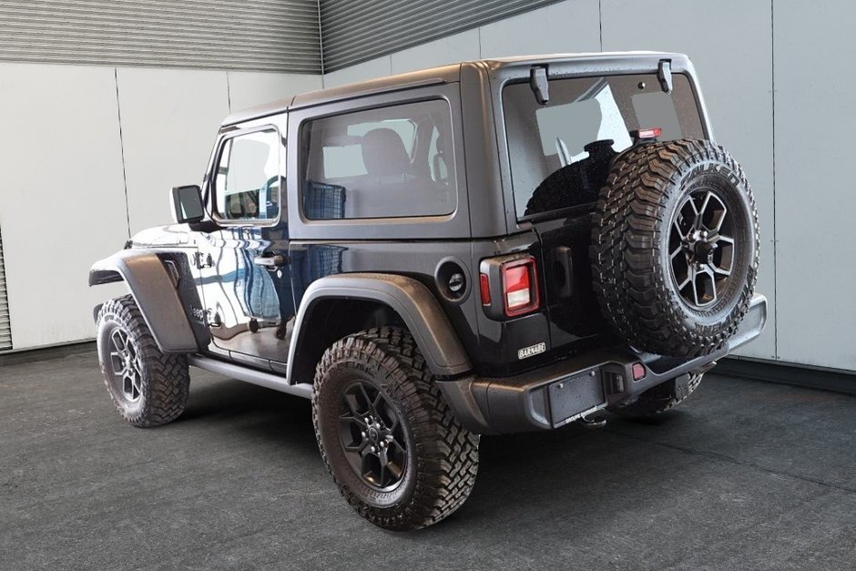 2025 Jeep Wrangler Willys V6 4X4-4