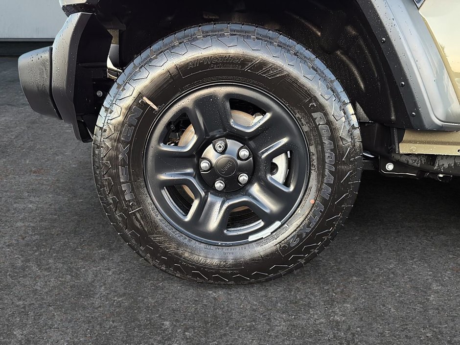 Jeep Wrangler Sport 2025-8