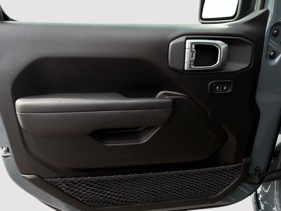 2026 Jeep Wrangler SPORT-10