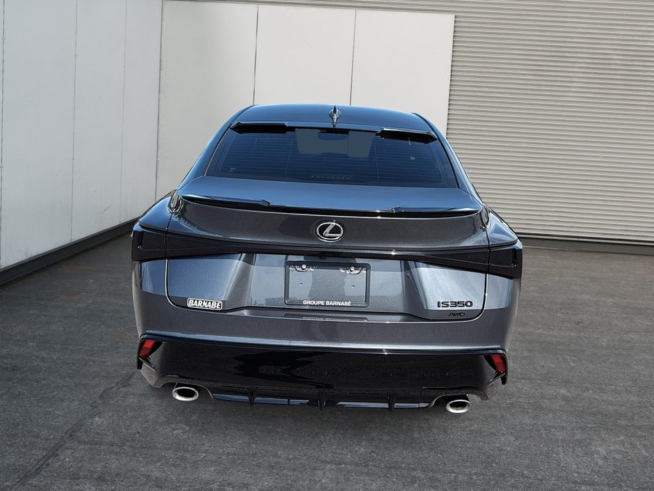 2023 Lexus IS 300-2