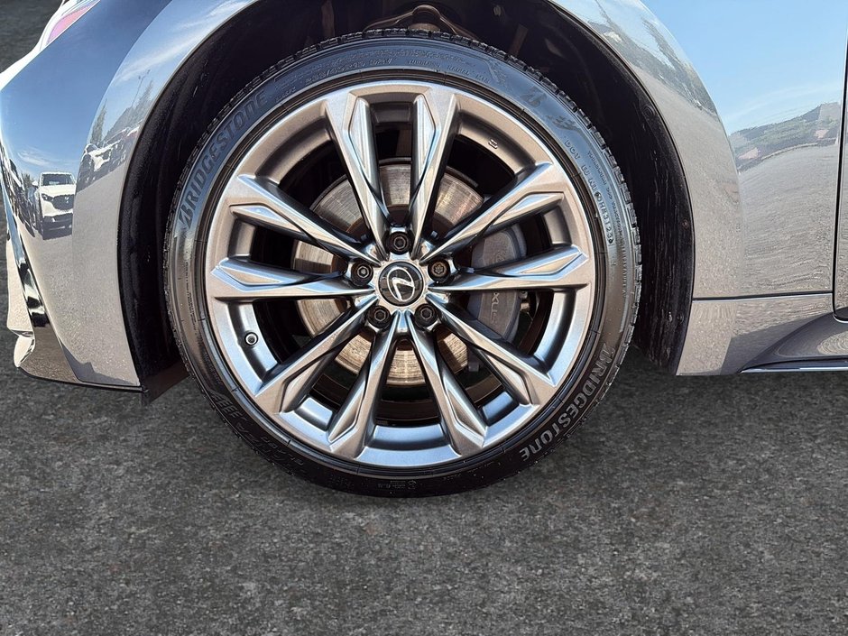 2023 Lexus IS 300-6