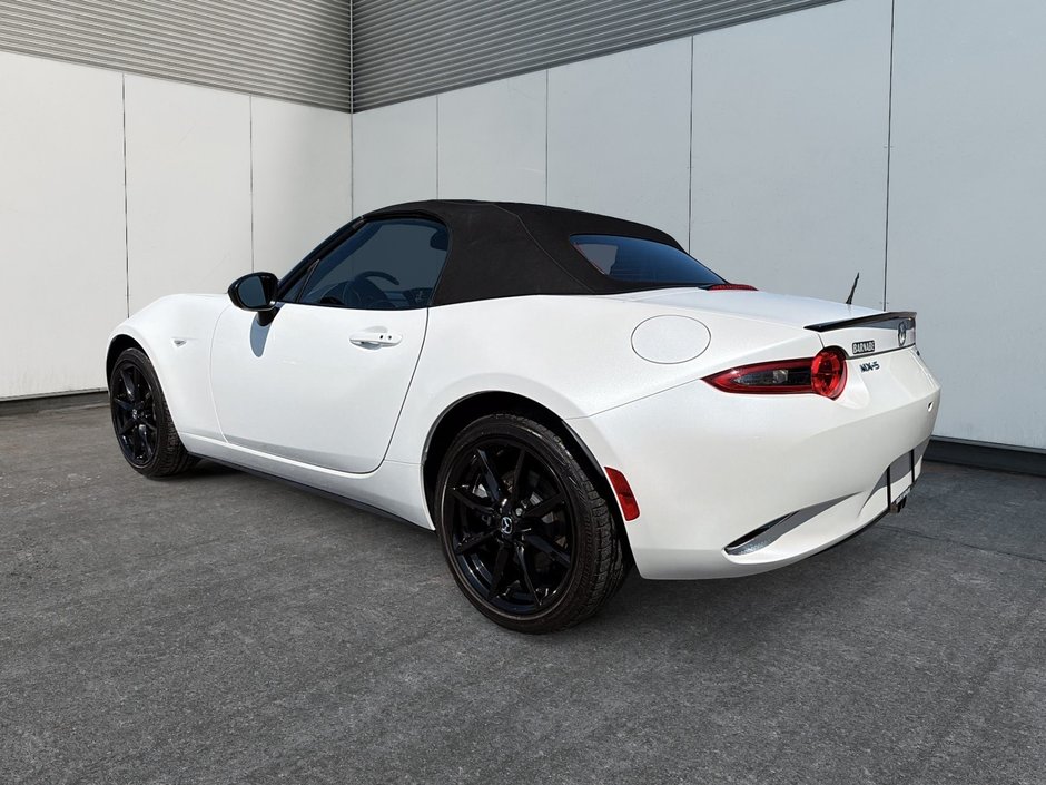 Mazda MX-5 GS 2023-3