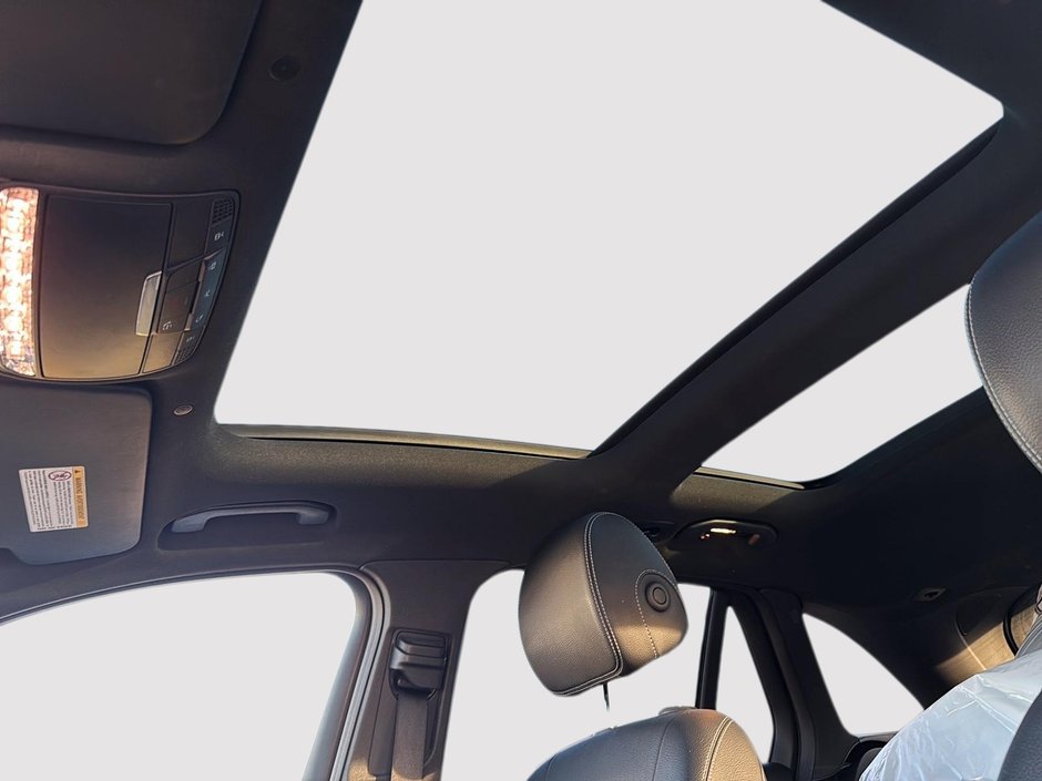 2020 Mercedes-Benz GLC 300 PREMIUM-16