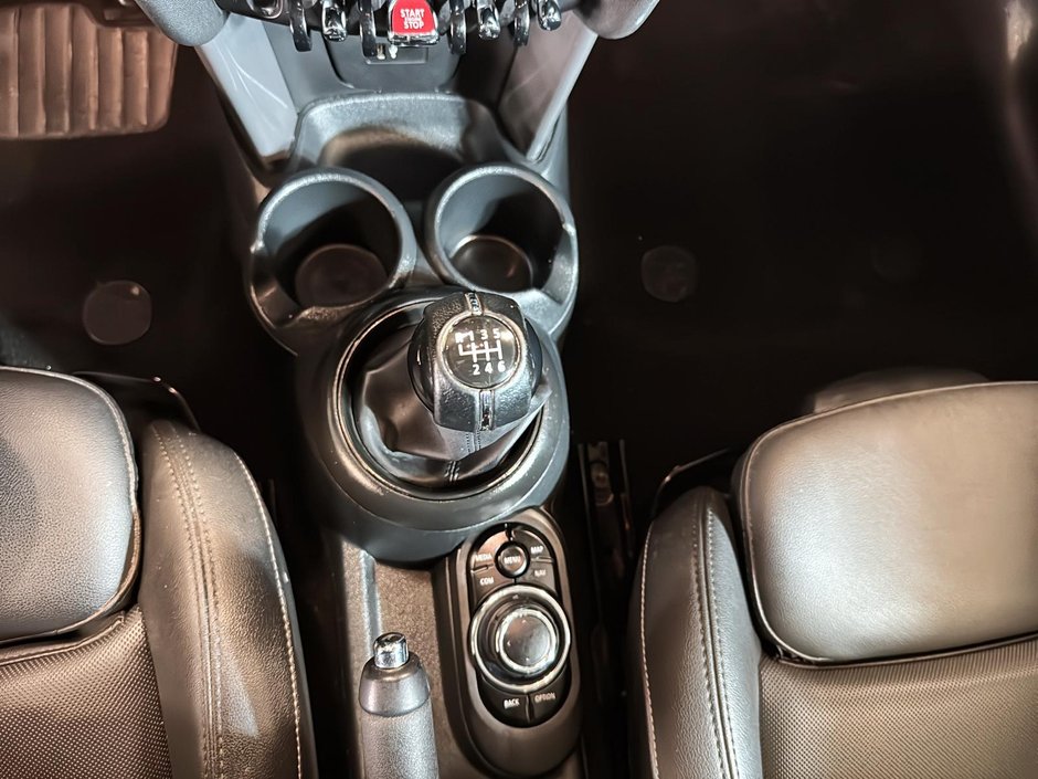 2024 MINI 3 Door Cooper-13