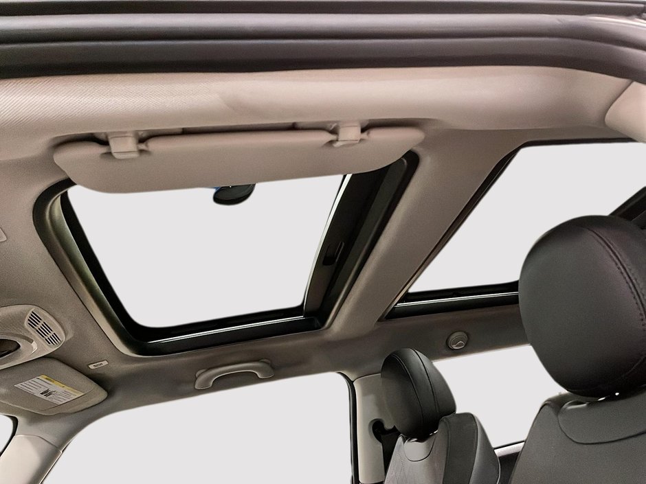 2024 MINI 3 Door Cooper SE PREMIER-15