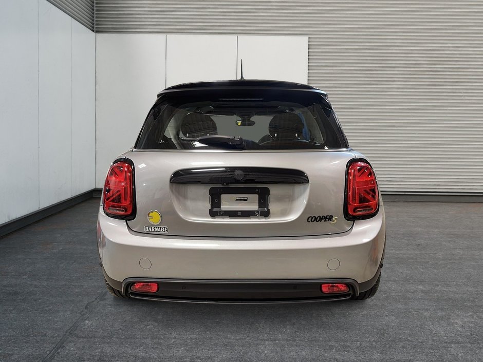 2024 MINI 3 Door Cooper SE PREMIER-2