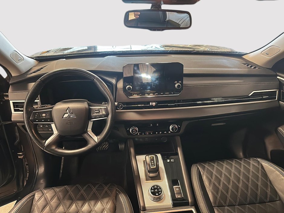 Mitsubishi OUTLANDER PHEV GT AWC PLUG-IN BRANCHABLE 2023-9