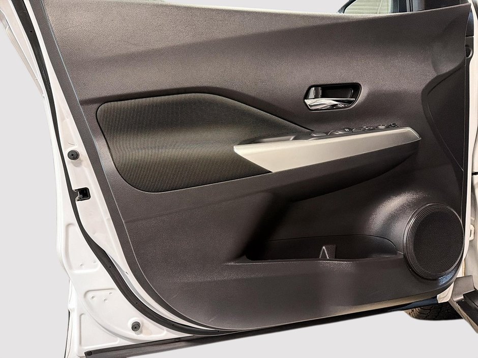 Nissan Kicks SV 2018-10