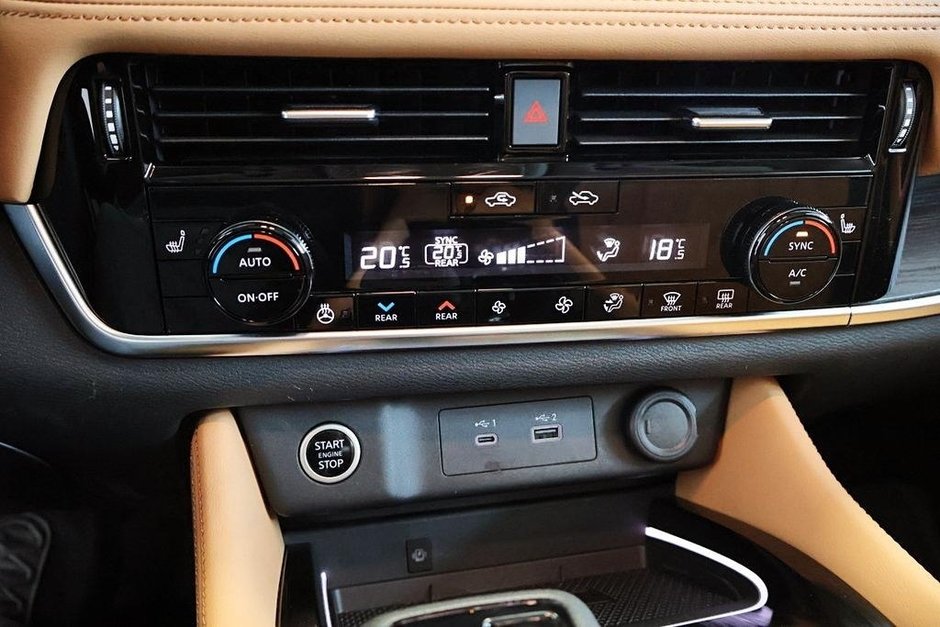 Nissan Rogue Platinum AWD INTÉRIEUR TAN 2023-17