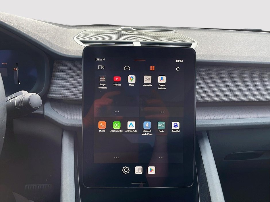 Polestar 2 LONG RANGE DUAL MOTOR PLUS 2023-17