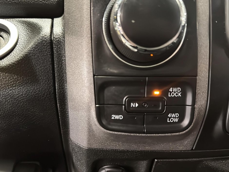 2019 Ram 1500 Classic TRADESMAN CREW CAB-15