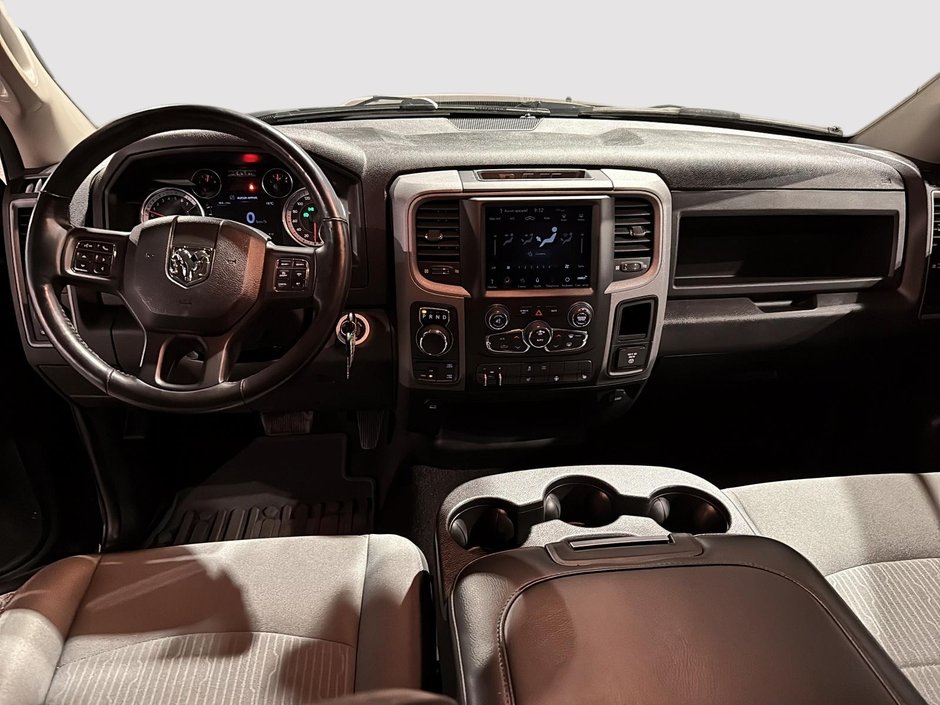 2021 Ram 1500 Classic Express-9