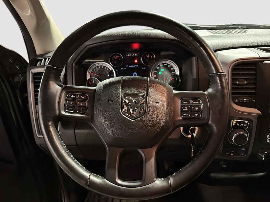 2021 Ram 1500 Classic Express-11